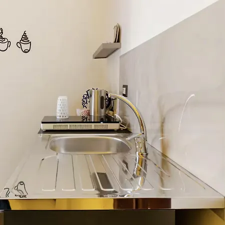 L'angolo Fiorito House Апартаменты *