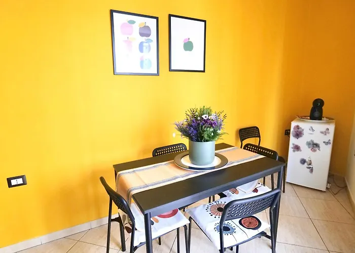 Apartment L'angolo Fiorito House Neapel