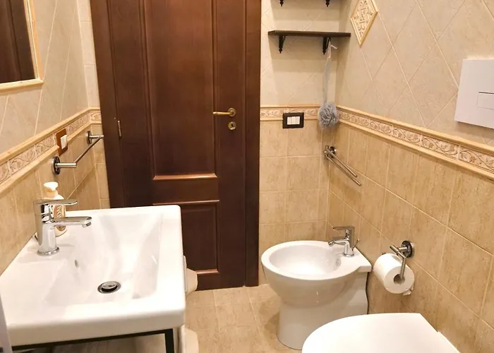 L'angolo Fiorito House Apartment